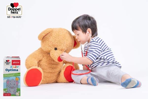 Doppelherz Kinder Optima giải quyết vấn đề đau đầu nhất của các ông bố bà mẹ, đó là trẻ biếng ăn, chậm lớn bằng cách bổ sung L-lysine trong công thức sản phẩm