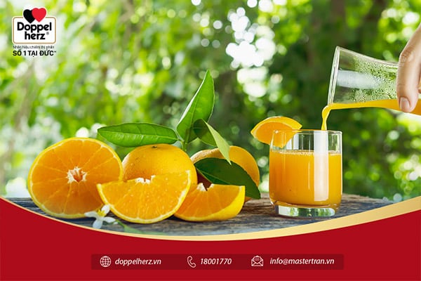 Bạn nên uống vitamin C vào buổi sáng và tránh uống vào buổi tối trước khi đi ngủ vì điều này có thể sẽ gây mất ngủ.