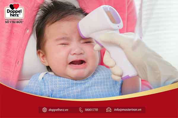 Trẻ sơ sinh bao nhiêu độ là sốt là thắc mắc của không ít cha mẹ khi có con bị ốm, sốt