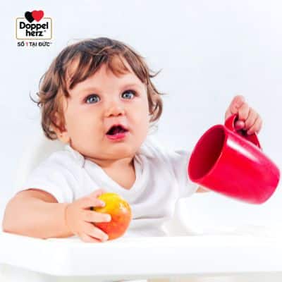 Chế độ dinh dưỡng cho trẻ 1 tuổi biếng ăn chậm tăng cân