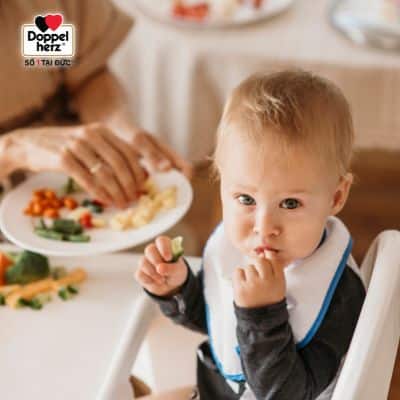 Đâu là giải pháp phù hợp nhất dành cho trẻ 8 tháng biếng ăn?