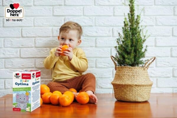 Bố mẹ có thể cho trẻ sử dụng thực phẩm bổ sung Kinder Optima để giúp con ăn ngon miệng hơn