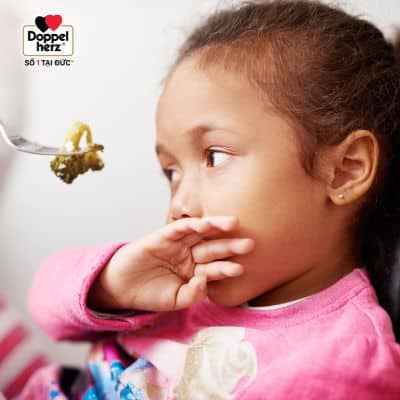 Trẻ biếng ăn và khó ngủ: Nguyên nhân và biện pháp khắc phục