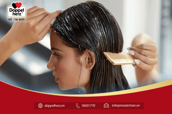 Chăm sóc tóc tại nhà thường xuyên giúp hạn chế những ảnh hưởng của môi trường lên mái tóc