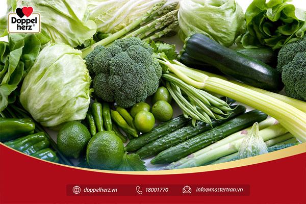 Các loại rau lá xanh là các thực phẩm tốt cho tóc mà mọi người có thể bổ sung vào thực đơn