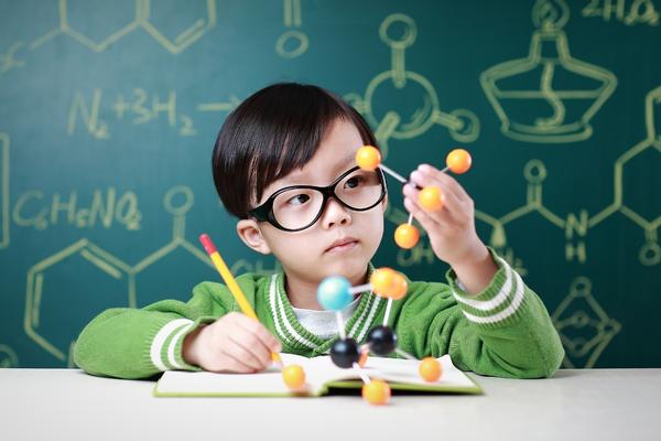 siro vitamin tổng hợp cho bé