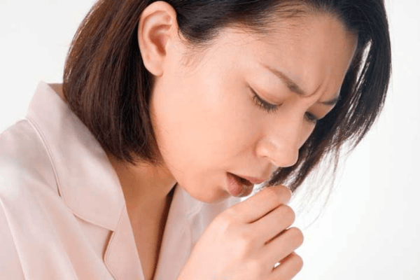 Người bị bệnh hen suyễn nên tham khảo ý kiến bác sĩ trước khi dùng thuốc