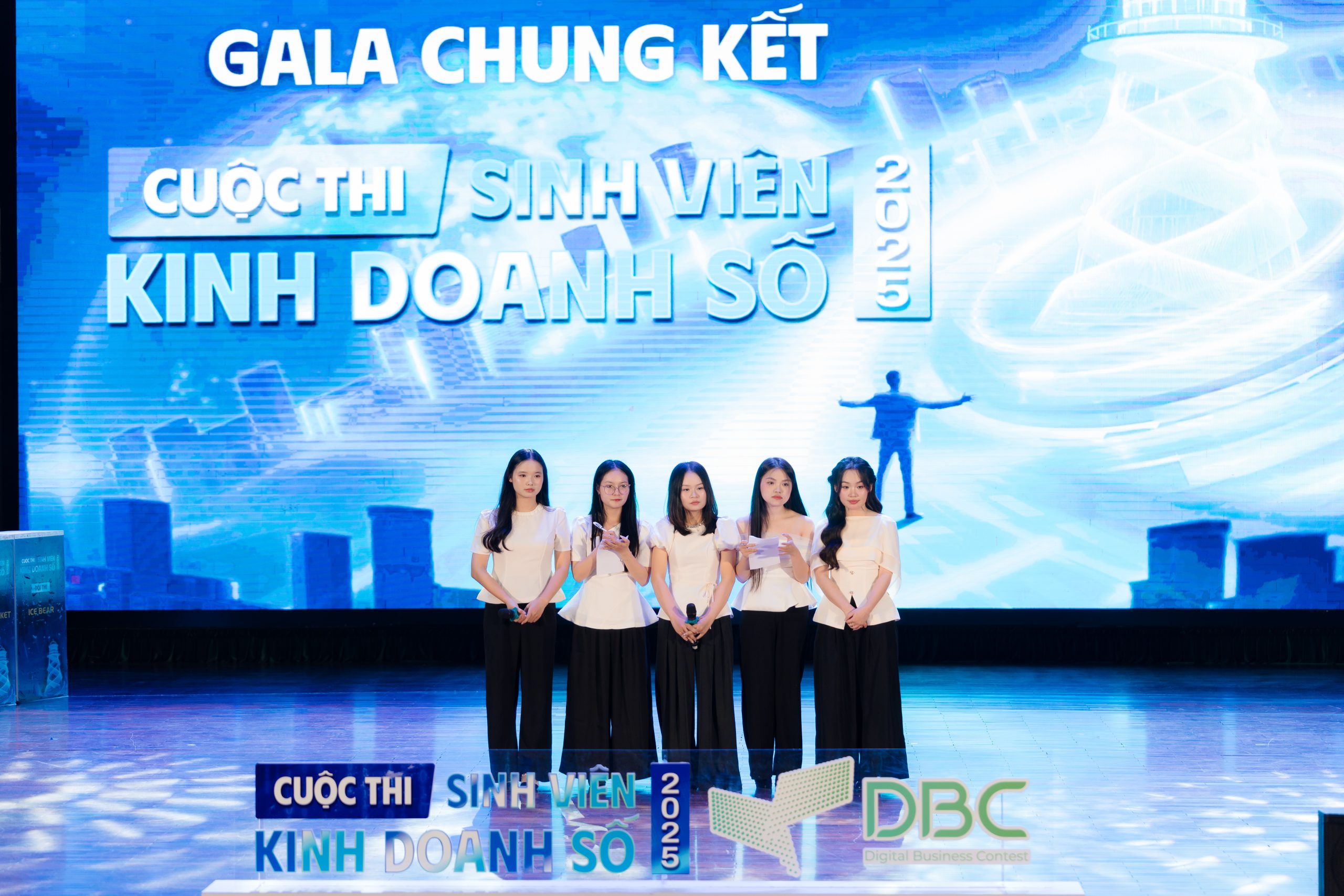Cuộc thi Sinh viên Kinh doanh số