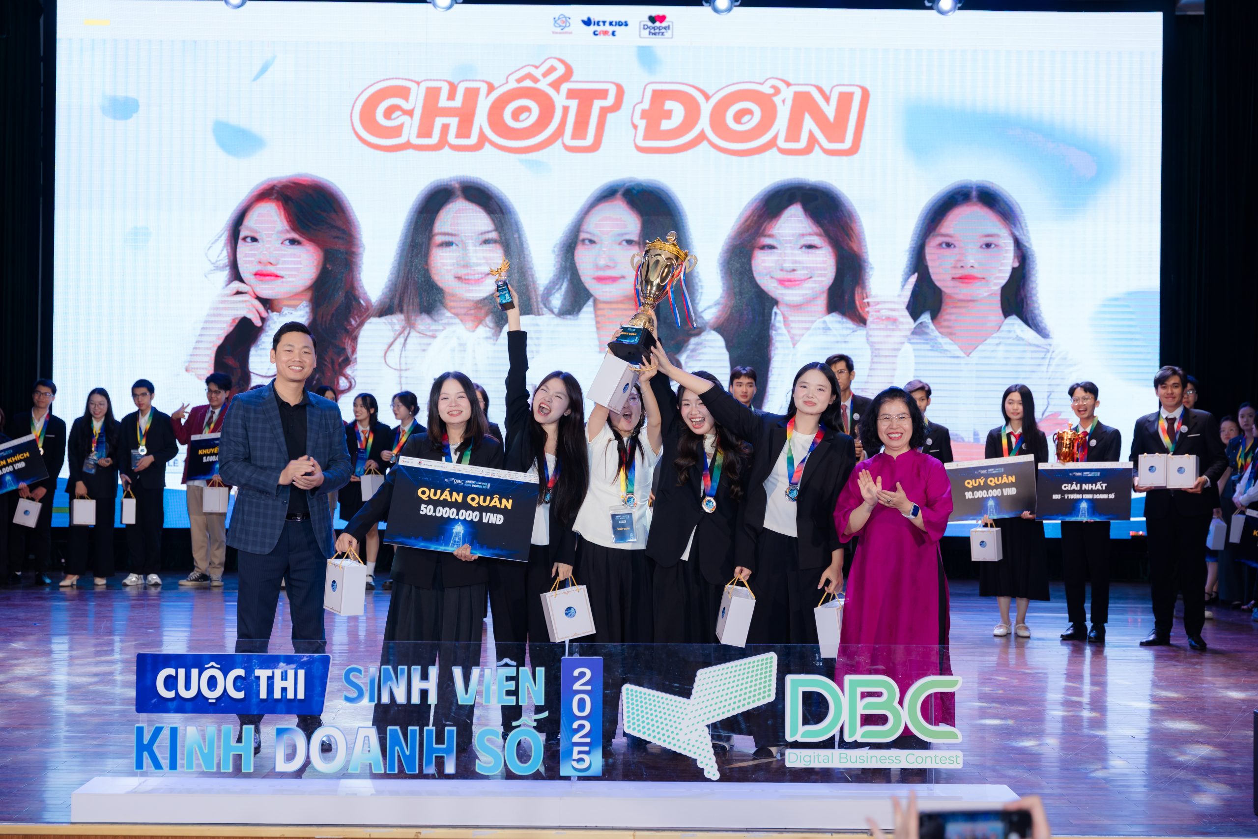 Cuộc thi Sinh viên Kinh doanh số