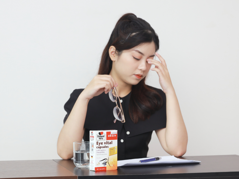 Thực phẩm bảo vệ sức khỏe Doppelherz Eye Vital Capsules.