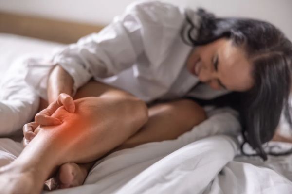 chuột rút bắp chân ở cơ xương khớp